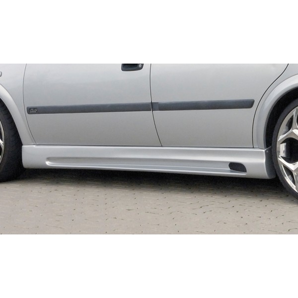 Rieger boční práh mont. strana pravá pro Opel Astra G 5-dvéř., caravan, fastback, hatchback, notchback, plast ABS bez povrchové úpravy, s prolisem a výřezem