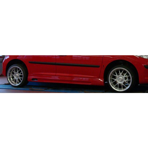 Rieger boční práh mont. strana levá pro Peugeot 207 3-dvéř., 5-dvéř., kabriolet, sedan, r.v. 03/07-, 04/06-, plast ABS bez povrchové úpravy, s prolisem a výřezem