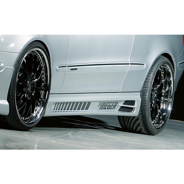 Rieger boční práh mont. strana pravá pro Mercedes CLK W209 kabriolet, kupé vč. faceliftu, r.v. 00/02-06/04, 07/04-, plast ABS bez povrchové úpravy, s prolisem, s prolisem a dvěma výřezy