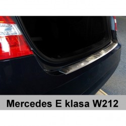 Ochranný panel zadního nárazníku nerez - Mercedes Benz E W212 Sedan (01/2009 - 2013)