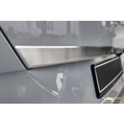 Nerez lišta hrany dveří kufru BMW X3 IV (G45)