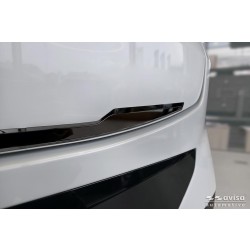 Nerez lišta hrany dveří kufru BMW X4 II (G02) M-paket - černý lesk