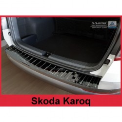 Škoda Karoq 2017-> - lišta hrany kufru černá leštěná
