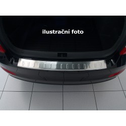 NEREZ Kryt prahu zadních dveří Opel Astra J kombi