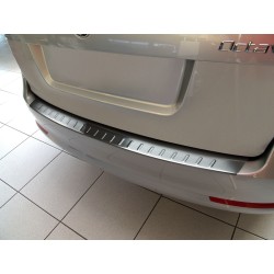 NEREZ Kryt prahu zadních dveří Škoda OCTAVIA II Combi
