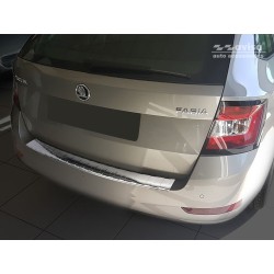 NEREZ Kryt prahu zadních dveří Škoda FABIA III combi