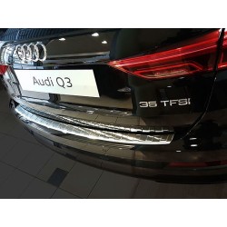 NEREZ Kryt prahu zadních dveří Audi Q3 II