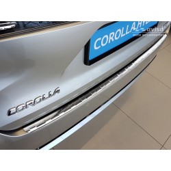 NEREZ Kryt prahu zadních dveří Toyota Corolla XII Kombi