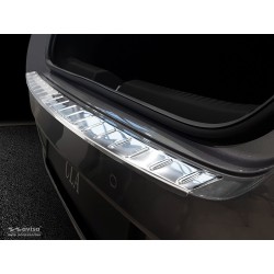 NEREZ Kryt prahu zadních dveří Mercedes CLA II X118