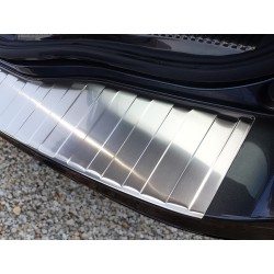 NEREZ Kryt prahu zadních dveří Ford Mondeo V kombi / facelift