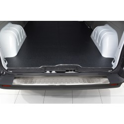 NEREZ Kryt prahu zadních dveří Nissan PRIMASTAR