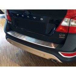 NEREZ Kryt prahu zadních dveří Volvo XC70