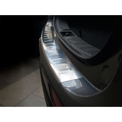 NEREZ Kryt prahu zadních dveří Mitsubishi OUTLANDER III