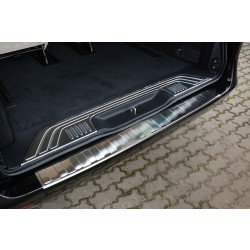 NEREZ Kryt prahu zadních dveří Mercedes V-Class W447