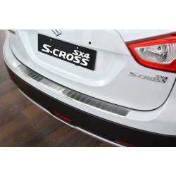 NEREZ Kryt prahu zadních dveří Suzuki SX-4 S-cross