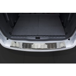 NEREZ Kryt prahu zadních dveří Peugeot 5008