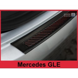NEREZ Kryt prahu zadních dveří Mercedes GLE coupé - nerez - černá / červený karbon