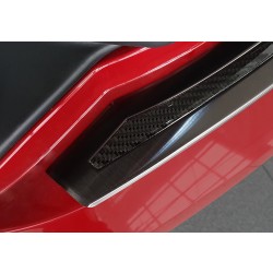 NEREZ Kryt prahu zadních dveří Tesla S - grafit nerez-karbon