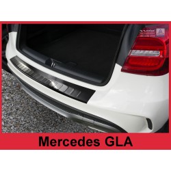 NEREZ Kryt prahu zadních dveří Mercedes GLA - černý grafit