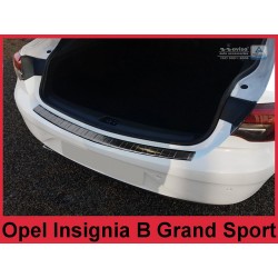 NEREZ Kryt prahu zadních dveří Opel Insignia B Grand Sport liftback - černý grafit