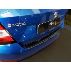 NEREZ Kryt prahu zadních dveří Škoda Fabia III hatchback
