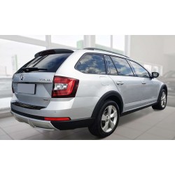NEREZ Kryt vnitřního prahu zadních dveří Škoda Octavia III Scout