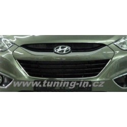 Hyundai ix35 - NEREZ chrom lišta přední masky - OMTEC