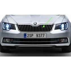 Škoda Superb II facelift - výpln masky OEM