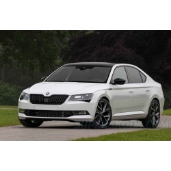 Škoda Superb III - černé kryty zrcátek SPORTLINE