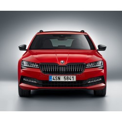 Škoda Superb III facelift - rámeček masky SPORT LINE Black magic