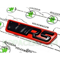 Škoda logo RS verze 2023 lakované, podklad červená barva FK3, logo VRS černá barva F93