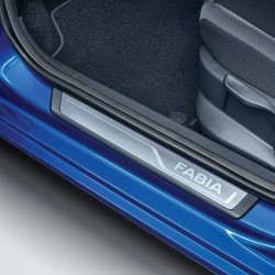 Škoda Fabia III - Prahové lišty s logem FABIA