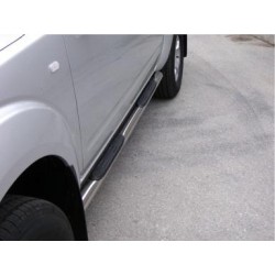 Nerez boční nášlapy se stupátky Nissan Pick Up Navara doublecab