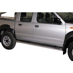Nerez boční nášlapy se stupátky Nissan NP 300 doublecab