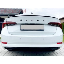 Škoda Octavia IV 19- Dummy – koncovky výfuku se středovou lištou  černý lesklý