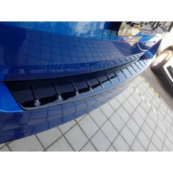Škoda Fabia III Combi facelift - nákladový práh GLOSSY BLACK