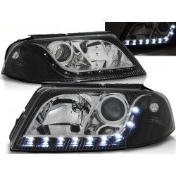 VW PASSAT 3BG 00-05 - přední černá světla s LED svícením