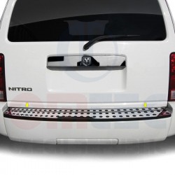 Dodge Nitro  - NEREZ chrom ochranný panel zadního nárazníku