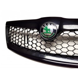 Škoda Octavia II Facelift 09-13 - sportovní maska chladiče RS design BLACK MAGIC (F9R) vč. znaku