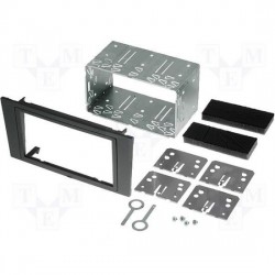 Rámeček autorádia 2-DIN Ford Mondeo I.