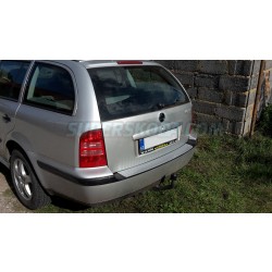 Škoda Octavia I combi - nákladový práh STŘÍBRNÝ
