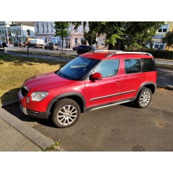 Škoda Yeti - Prahové nástavce OFF ROAD stříbrné