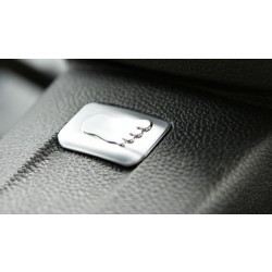 Škoda Yeti - 3D logo na tříramený volant